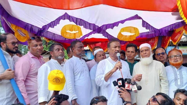 ‘পিআর ইধার নেহি চলে গা, পাকিস্তান চলে যাও’